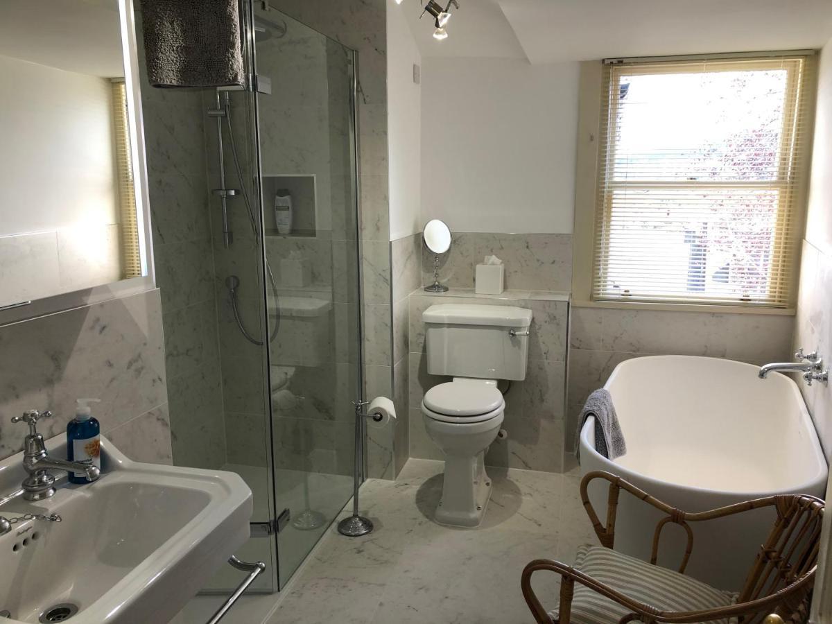 Lauras Townhouse Apartments Lansdown Slope Townhouse Bath Luaran gambar